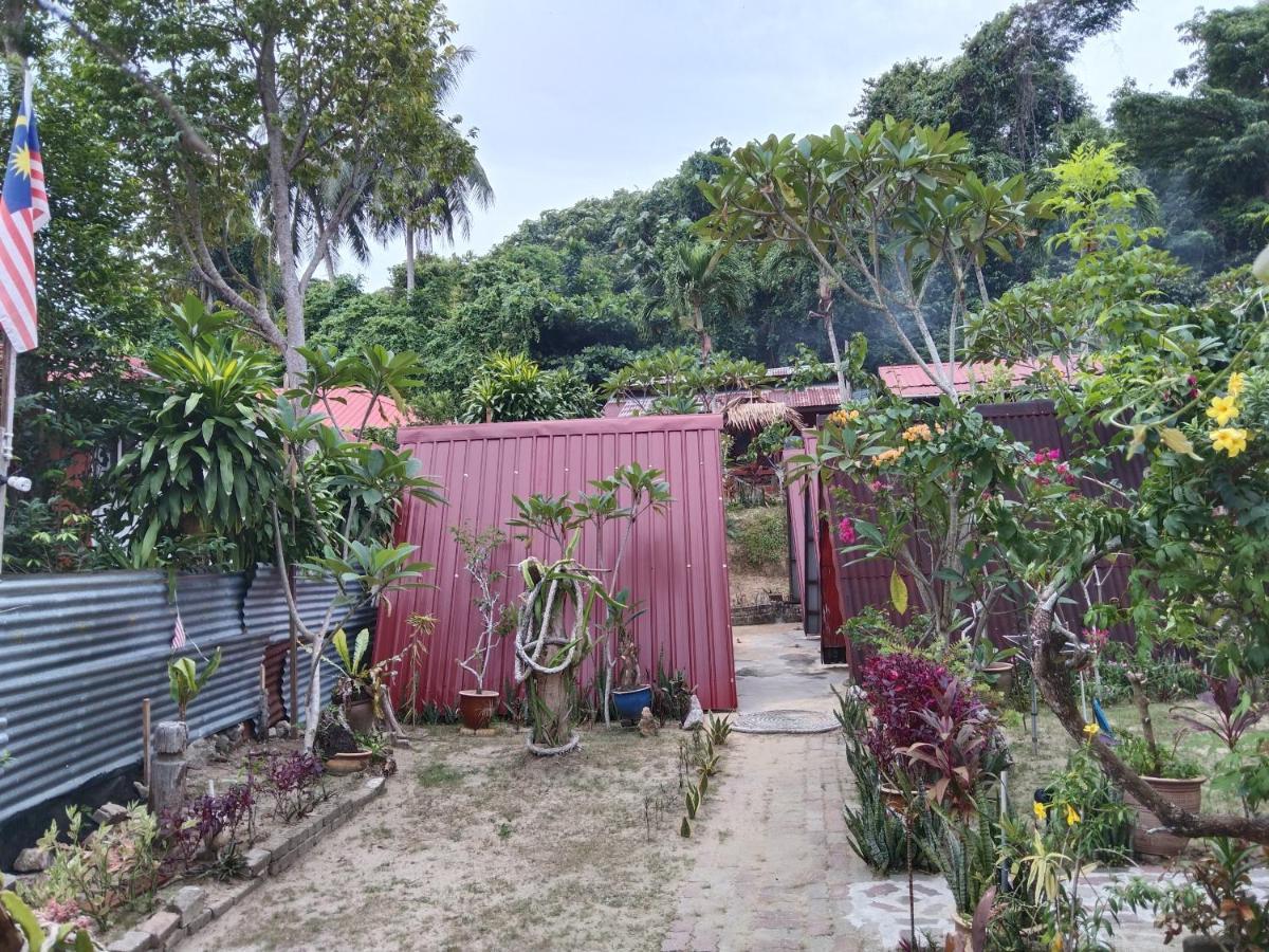 Nazri Nipah Camp Pangkor Hotel กัมปุง ตาลุค นิปาห์ ภายนอก รูปภาพ