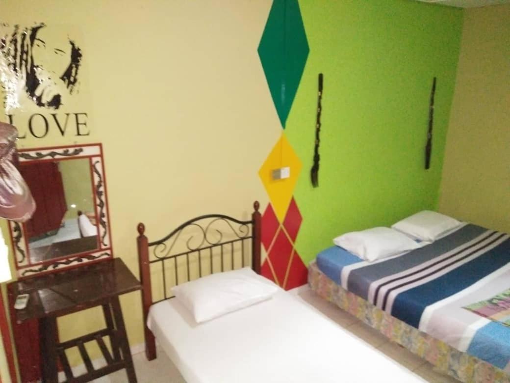 Nazri Nipah Camp Pangkor Hotel กัมปุง ตาลุค นิปาห์ ห้อง รูปภาพ