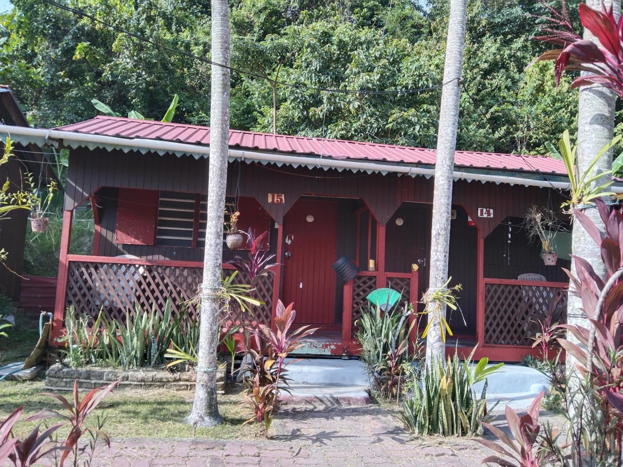 Nazri Nipah Camp Pangkor Hotel กัมปุง ตาลุค นิปาห์ ห้อง รูปภาพ
